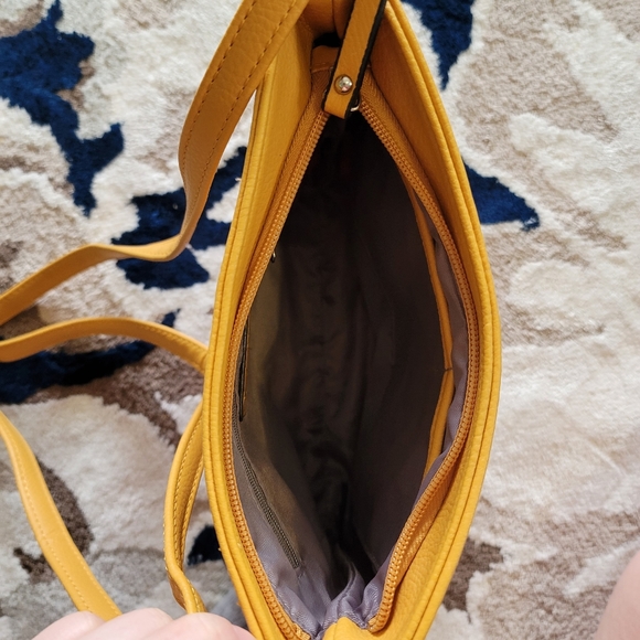 Nicole Miller New York Cross body bag - Picture 6 of 9